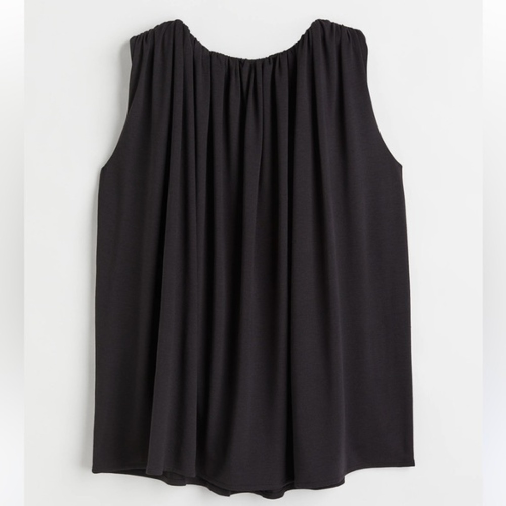 🇪🇸🥑NEW H&M Relaxed-fit sleeveless blouse in airy, softly draped jersey CLEARANCE